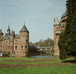 849389 Gezicht op het Kasteel De Haar (Kasteellaan 1) te Haarzuilens (gemeente Vleuten-De Meern).